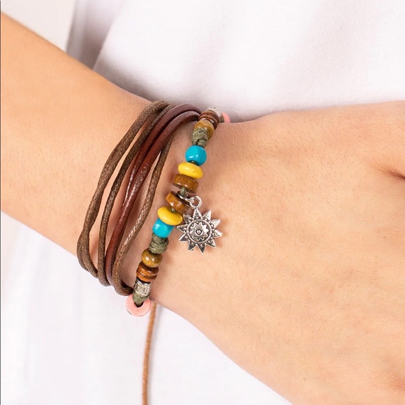 Paparazzi Wild SOL - Multi Urban Bracelet